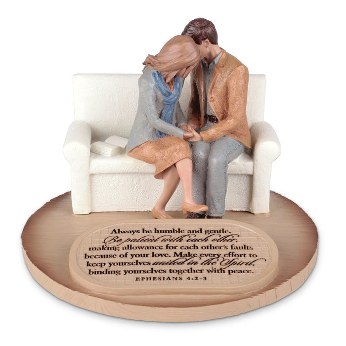 Figurine-Praying Couple
